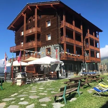 ホテル Edelweiss 3*